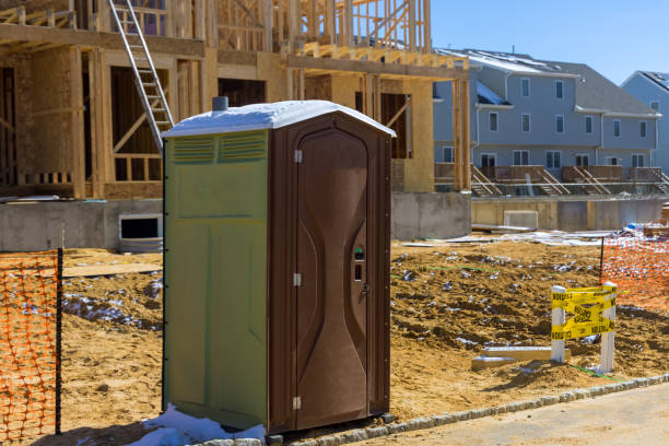 Best Porta potty rental near me  in Bronx, NY